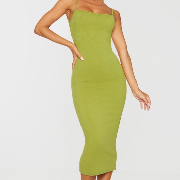 PRETTY LITTLE THING green open back dress - Picture 4 of 7